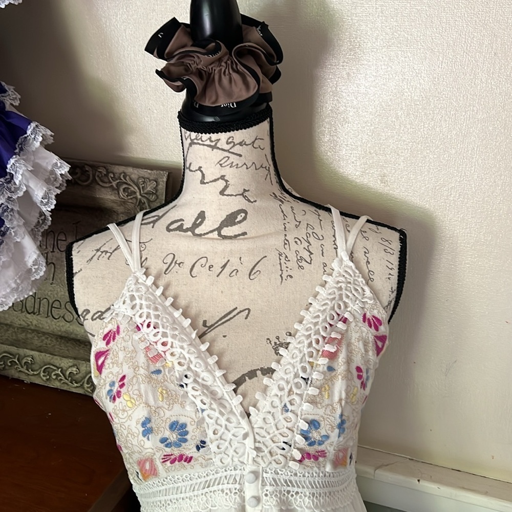 Women’s White Lace Embroidered Sleeveless Maxi Dress M - Picture 6 of 6